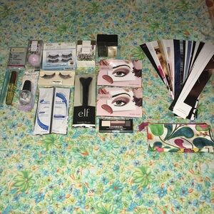 Mixed Beauty Bundle - ELF, Covergirl & More (18+)